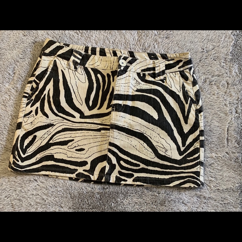 NWOT Rogan for Target Women’s Size 7 Skirt